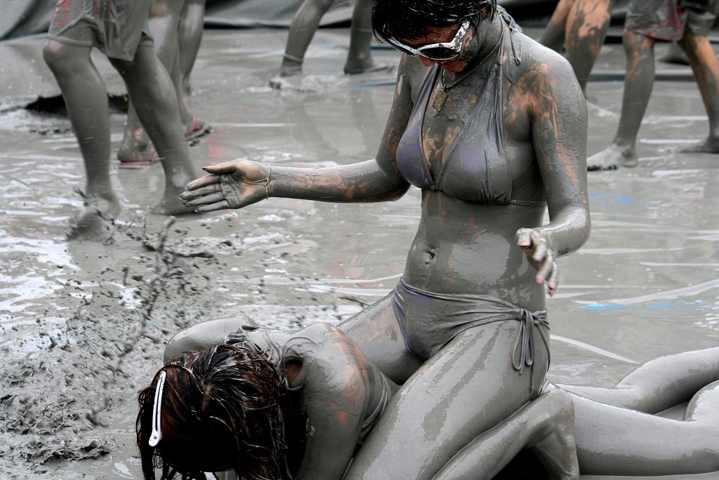 Live Dirty Girls
