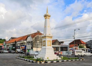 tugu yogyakarta